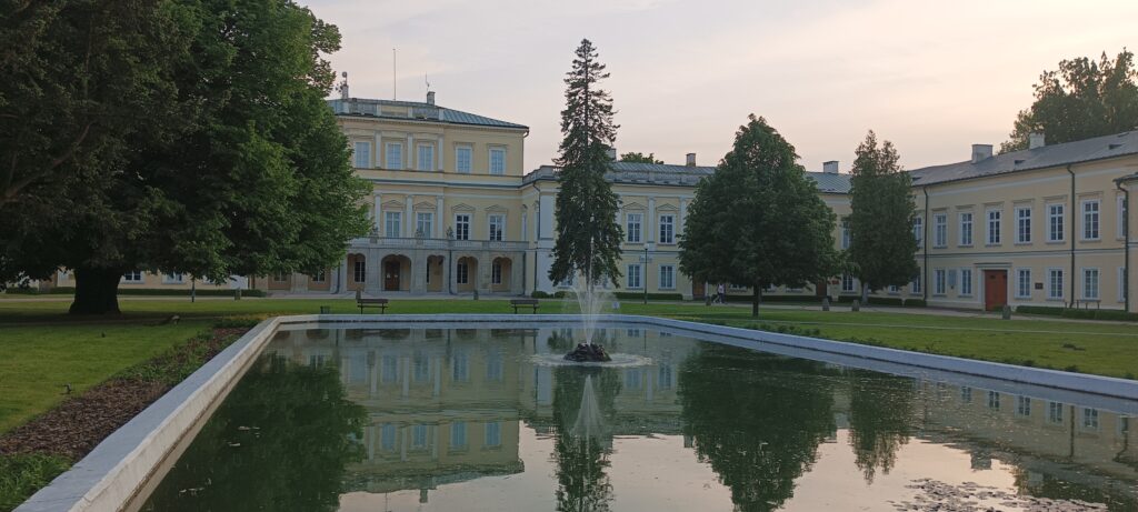 img 20230528 194225 415